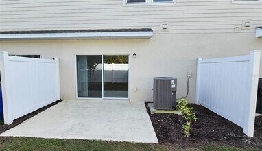 5000 Revolutionary Wy in St. Cloud, FL - Building Photo - Building Photo