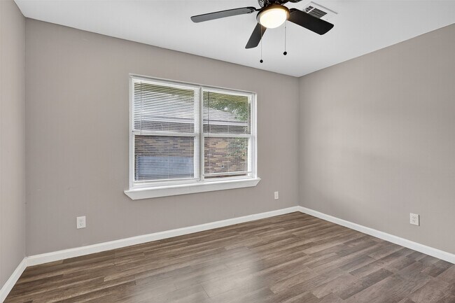 1010 Globe St in Houston, TX - Building Photo - Building Photo