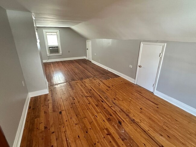 1728 Courtney Ave in Lexington, KY - Building Photo - Building Photo