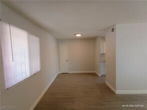 3655 Kolendo Ct in Las Vegas, NV - Building Photo - Building Photo
