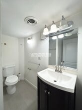 1160 N La Salle Dr, Unit 1160 N. La Salle Dr in Chicago, IL - Building Photo - Building Photo