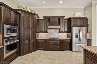 12449 Lockford Ln in Naples, FL - Building Photo - Building Photo