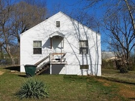 1604 Ozark St in Rolla, MO - Building Photo