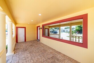 3730 NE 13th Ter in Pompano Beach, FL - Foto de edificio - Building Photo