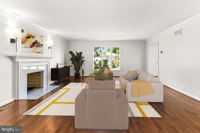 property at 6294 Dunaway Ct