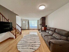 21 Hawser Ln in Swampscott, MA - Building Photo - Building Photo