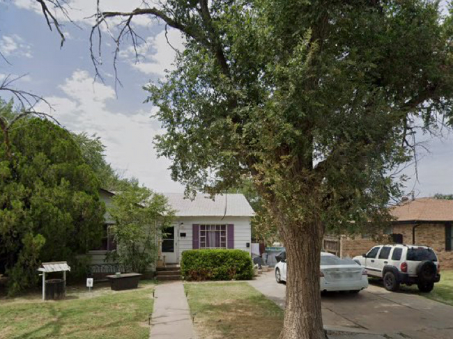 property at 4412 Parker St
