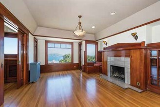 970 Chestnut St in San Francisco, CA - Building Photo - Interior Photo