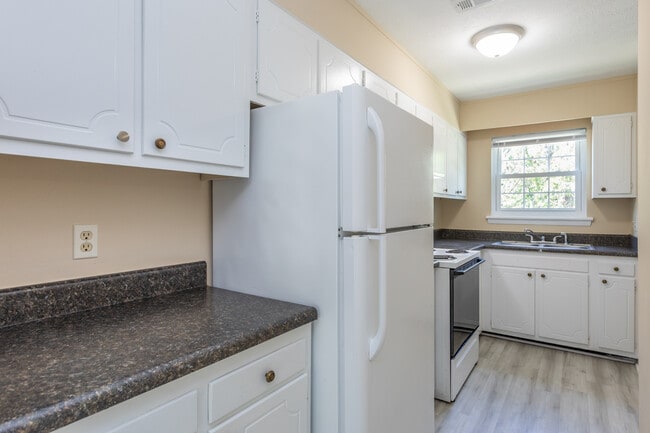 Green Valley Apartments in Fayetteville, NC - Foto de edificio - Interior Photo