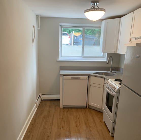 63 Selkirk Rd, Unit 1