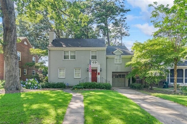property at 21 Brandon Rd