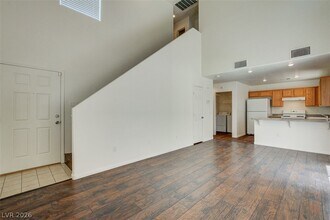 5003 Groveland Ave in Las Vegas, NV - Building Photo - Building Photo