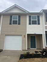 1922 Tranquility Cir in Newton, NC - Building Photo