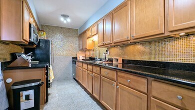 2254 N Baldwin Way in Palatine, IL - Building Photo - Building Photo