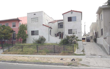 822 S Normandie Ave in Los Angeles, CA - Building Photo - Building Photo