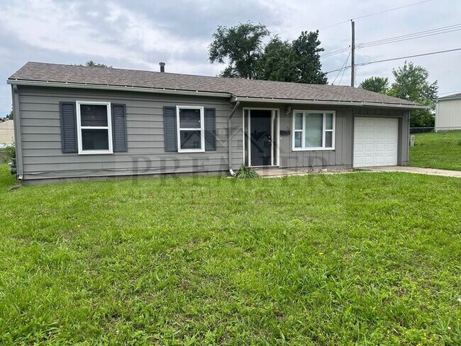 property at 18505 E Susquehanna Ridge
