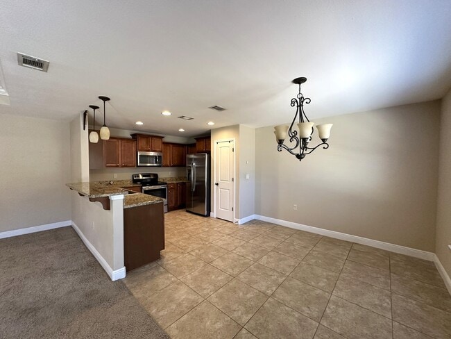 516 Grand Ridge Dr in Crestview, FL - Building Photo - Building Photo