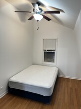 7709 W Addison St in Chicago, IL - Building Photo - Building Photo