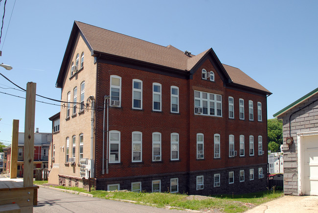 Girardville Towers in Girardville, PA - Building Photo - Building Photo