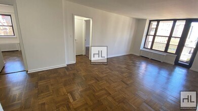 EAST 35 STREET in New York, NY - Building Photo - Building Photo