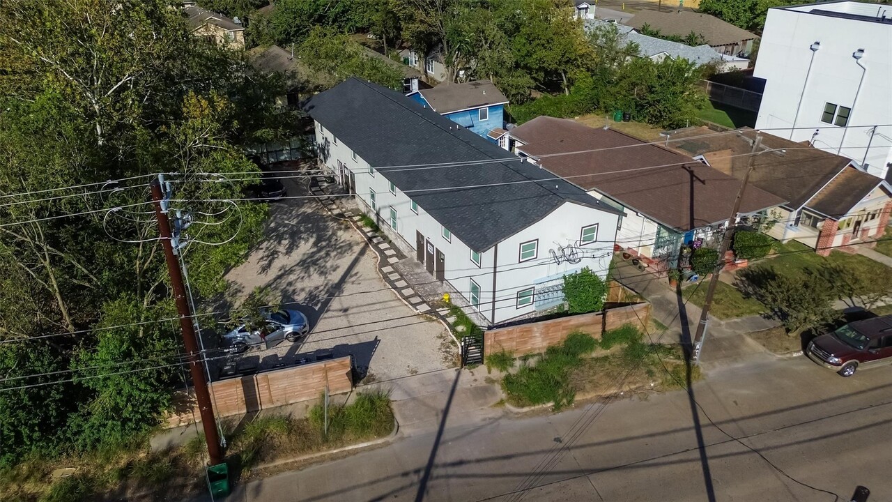 3257 Holman st in Houston, TX - Building Photo