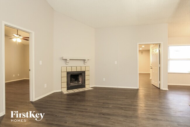 13269 N 56th Ave in Glendale, AZ - Building Photo - Building Photo