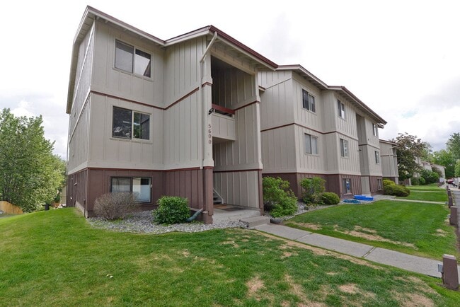 property at 5606 E 40th Ave
