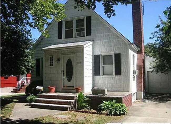 property at 207 Allison Ave