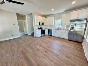 1411 S Washington Ave in Fayetteville, AR - Building Photo - Building Photo