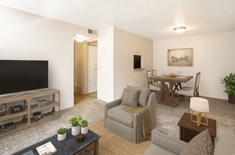 Cottonwood Creek in St. Joseph, MO - Building Photo - Building Photo