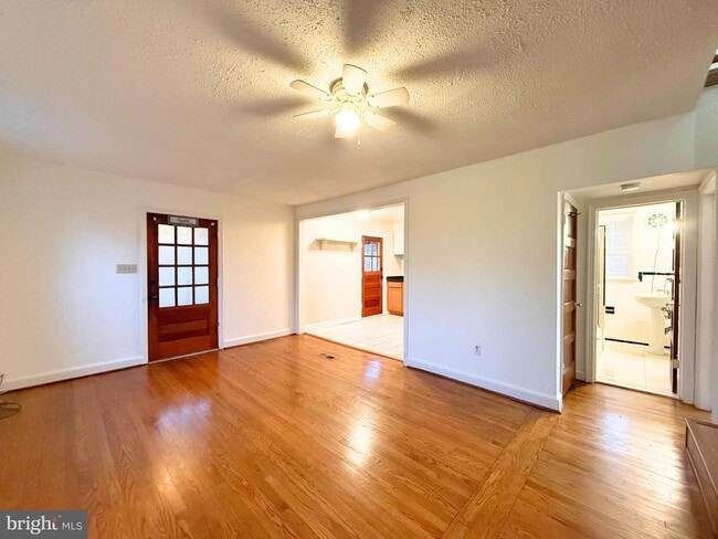 1113 Agnew Dr in Rockville, MD - Building Photo - Building Photo