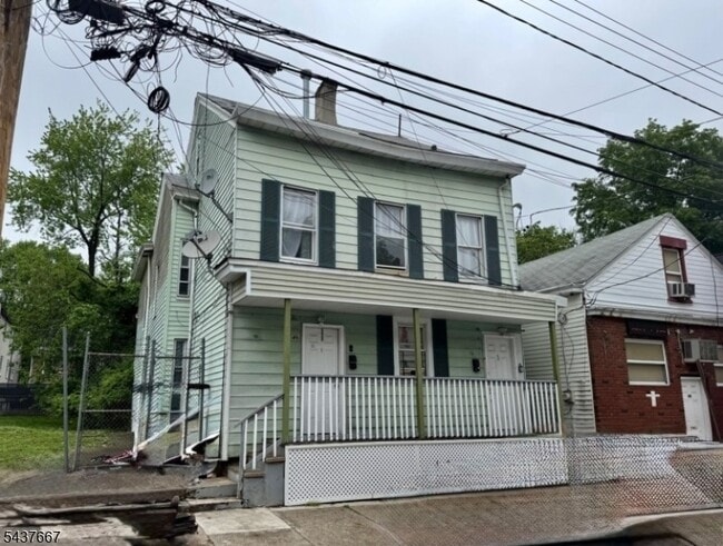 property at 46 Hillman St
