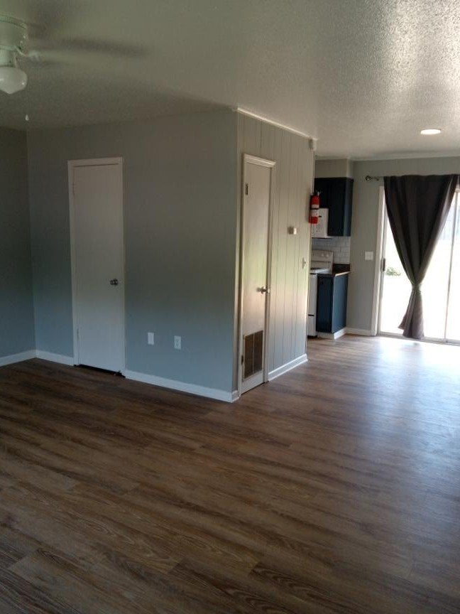 property at 250 Carraway Dr