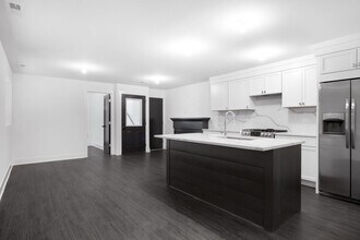 1833 S Throop St in Chicago, IL - Building Photo - Building Photo