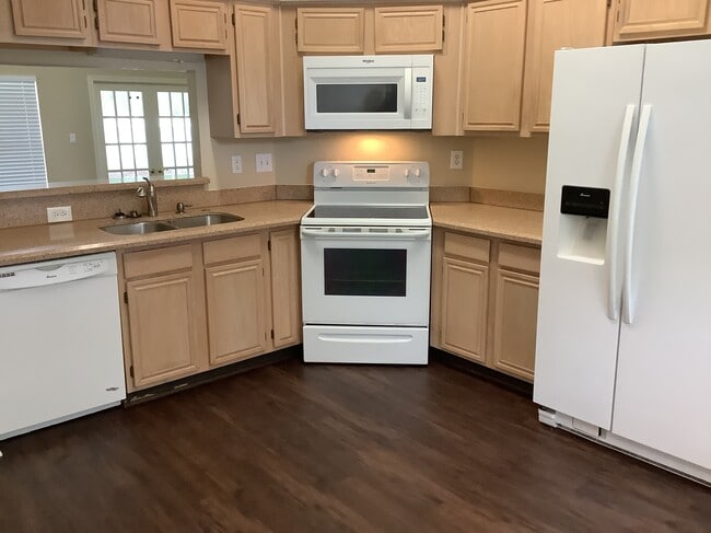 918 Clover Hill Ln in Cedar Hill, TX - Building Photo - Building Photo