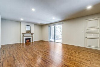 6314 Bandera Ave in Dallas, TX - Building Photo - Building Photo