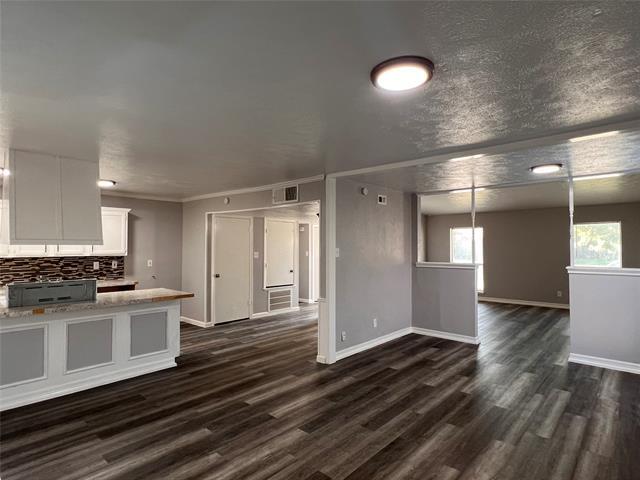 8506 Woodside Rd in Rowlett, TX - Building Photo - Building Photo
