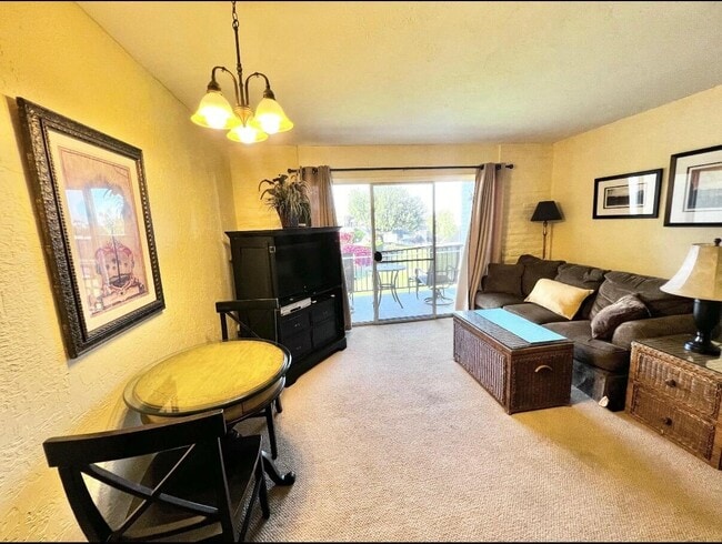 73850 Fairway Dr in Palm Desert, CA - Building Photo - Building Photo