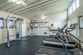 Garden View Apartments in Garden Grove, CA - Building Photo - Interior Photo