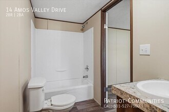 14 Amos Valley Dr in Springfield, IL - Building Photo - Building Photo