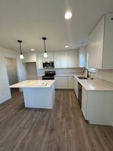 518 Westhaven Mnr Dr in Wentzville, MO - Building Photo - Building Photo