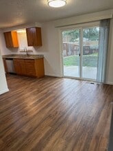 11217-11219 105th Ave SW in Lakewood, WA - Building Photo - Building Photo