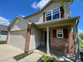 15382 Ten Point Dr in Noblesville, IN - Building Photo - Building Photo