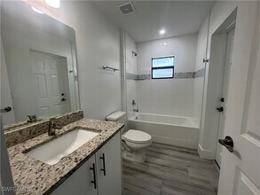 609 NW 37th Ave in Cape Coral, FL - Building Photo - Building Photo