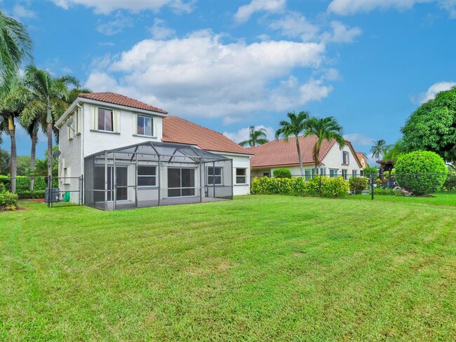 property at 2957 Oak Park Cir