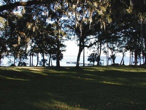 St Johns Landing Apartments in Green Cove Springs, FL - Building Photo - Building Photo