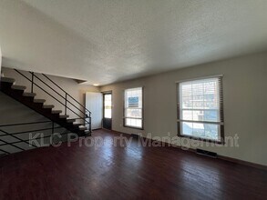 6650 Holcomb Cir in Des Moines, IA - Building Photo - Building Photo