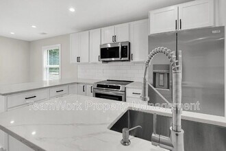 1752 Skinner Ave in Charleston, SC - Building Photo - Building Photo