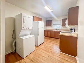 22 Fox Hill Dr in Kilmarnock, VA - Building Photo - Building Photo