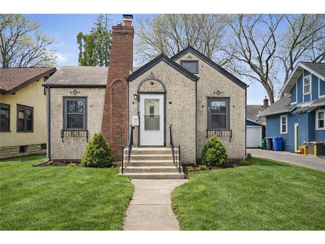 property at 5006 30th Ave S